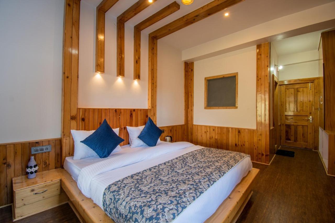 Rocky Mountain Jibhi Hotel Екстериор снимка
